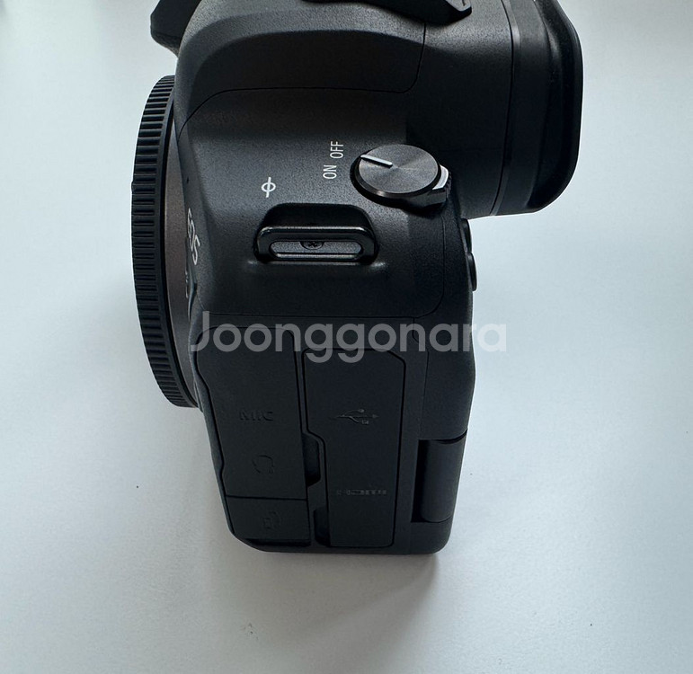 캐논 카메라 EOS R6 바디 미러리스 판매합니다.--3