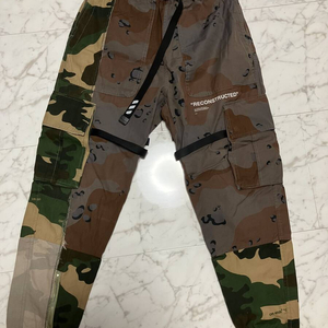 오프화이트 OFF-WHITE Camo Cargo Pant 카고팬츠 팝니다