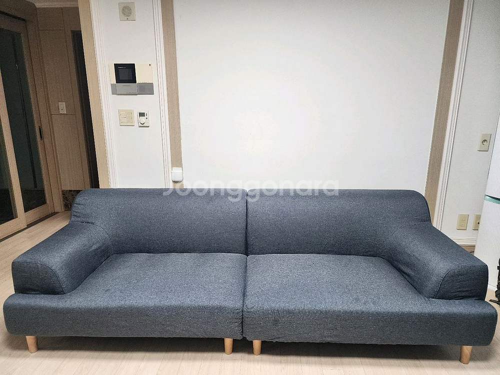 듀커 3.5인용 패브릭 워셔블 쇼파 팝니다.--3