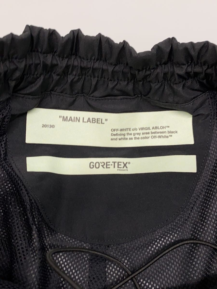 오프화이트 Off-White GORE-TEX Pant.중고제품 팝니다.--2