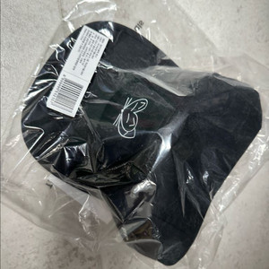 프로미스나인 피피아틀리에 한정판 굿즈 판매합니다 이미지