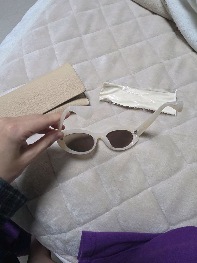 여성 선글라스--1