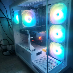 게이밍 pc 컴퓨터 본체 3800x, RTX 2080 Ti, 램 32gb