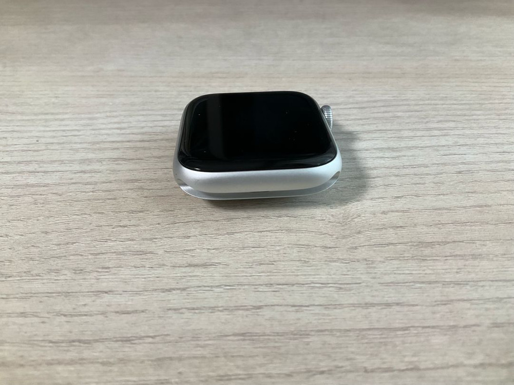 풀박스 애플워치 SE 2세대 셀룰러 44mm배터리 99% 이미지