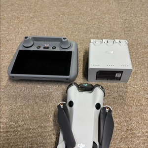 DJI 프로4 드론판매합니다