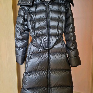 버버리 sandsend 벨티드 롱패딩 블랙 uk8 us6