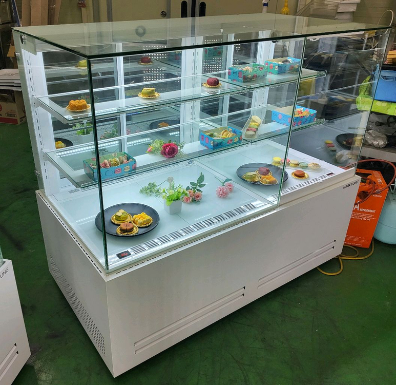 카페용 콤비 듀얼 마카롱 샌드위치 케잌 베이커리 디저트 냉동냉장 쇼케이스 화이트 저온콤프 이미지