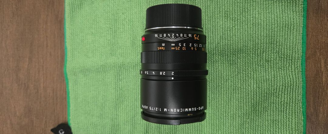 Leica APO Summicron M75mm/ f2.0 Asph (Black) 이미지