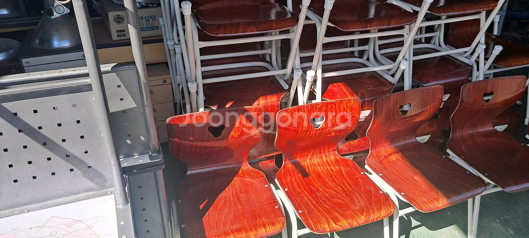 튼튼한스타킹의자 고급나무의자 팝니다--3