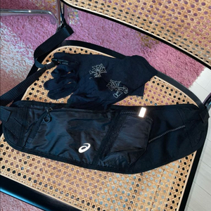 아식스 러닝 힙색 경량백 3013A923 블랙