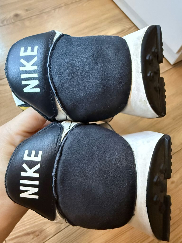 나이키 에어 테일윈드 79 검흰 270--2