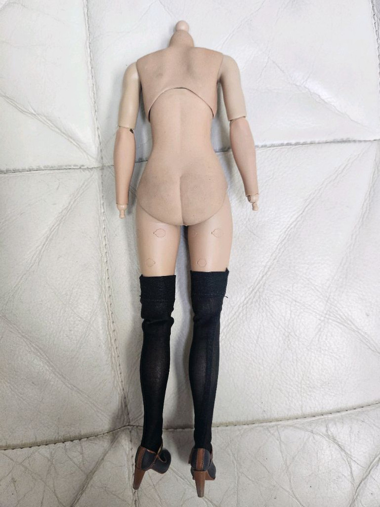 핫토이 베이비돌 바디--1