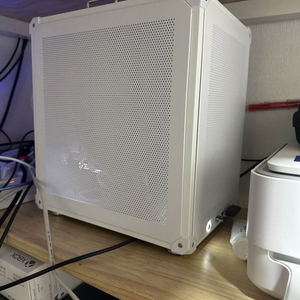 미니 ITX 시스템 반본체