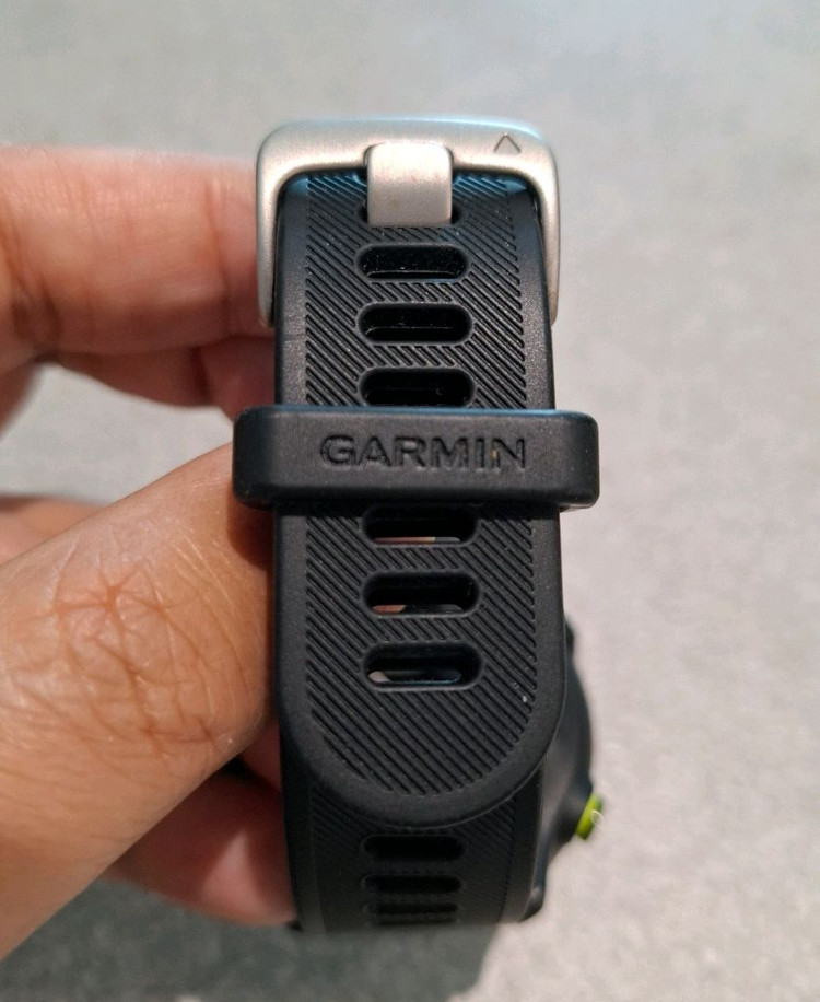 가민 포러너55 GPS 러닝워치 이미지