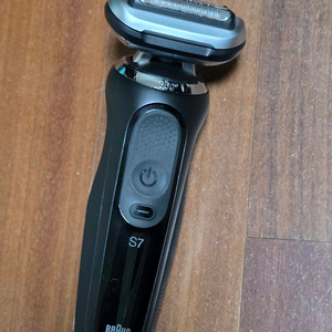 브라운 7시리즈 전기 면도기 5764