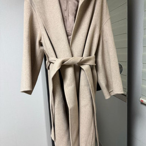 더캐시미어 후드 코트