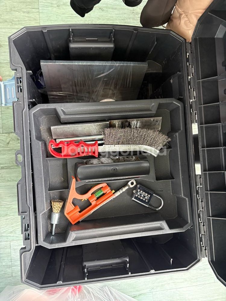 디월트 공구상자--3