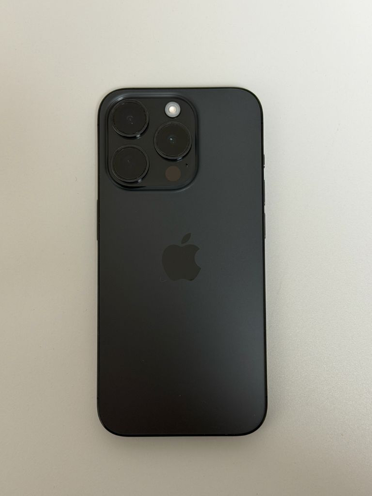 아이폰 15 Pro 256G 블랙 풀박스--1