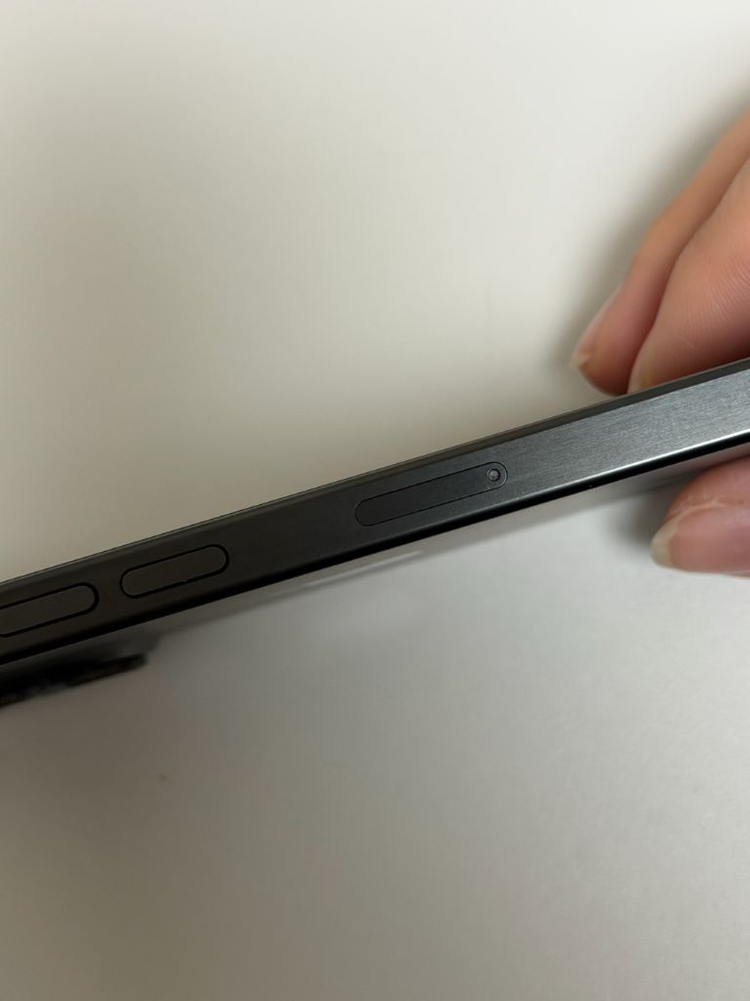 아이폰 15 Pro 256G 블랙 풀박스--2