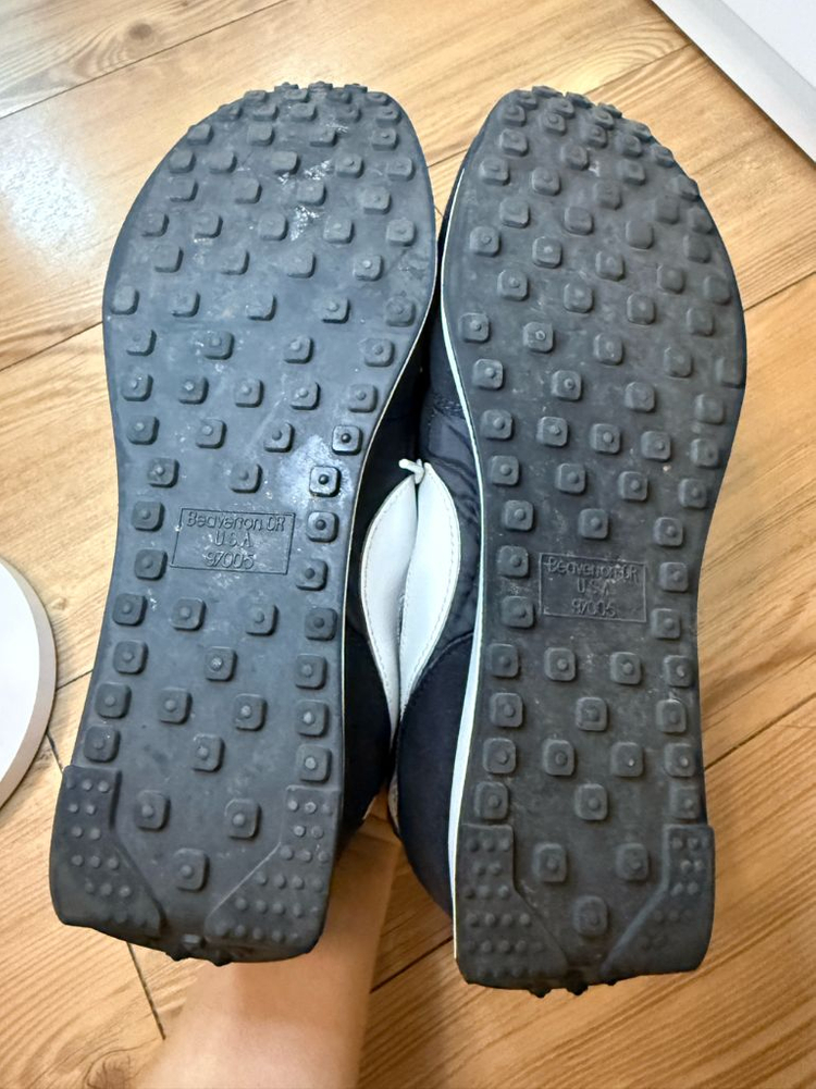 나이키 에어 테일윈드 79 검흰 270--5