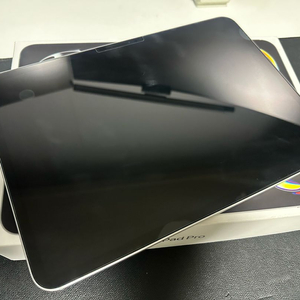 아이패드 프로 11 M4 256gb 팝니다