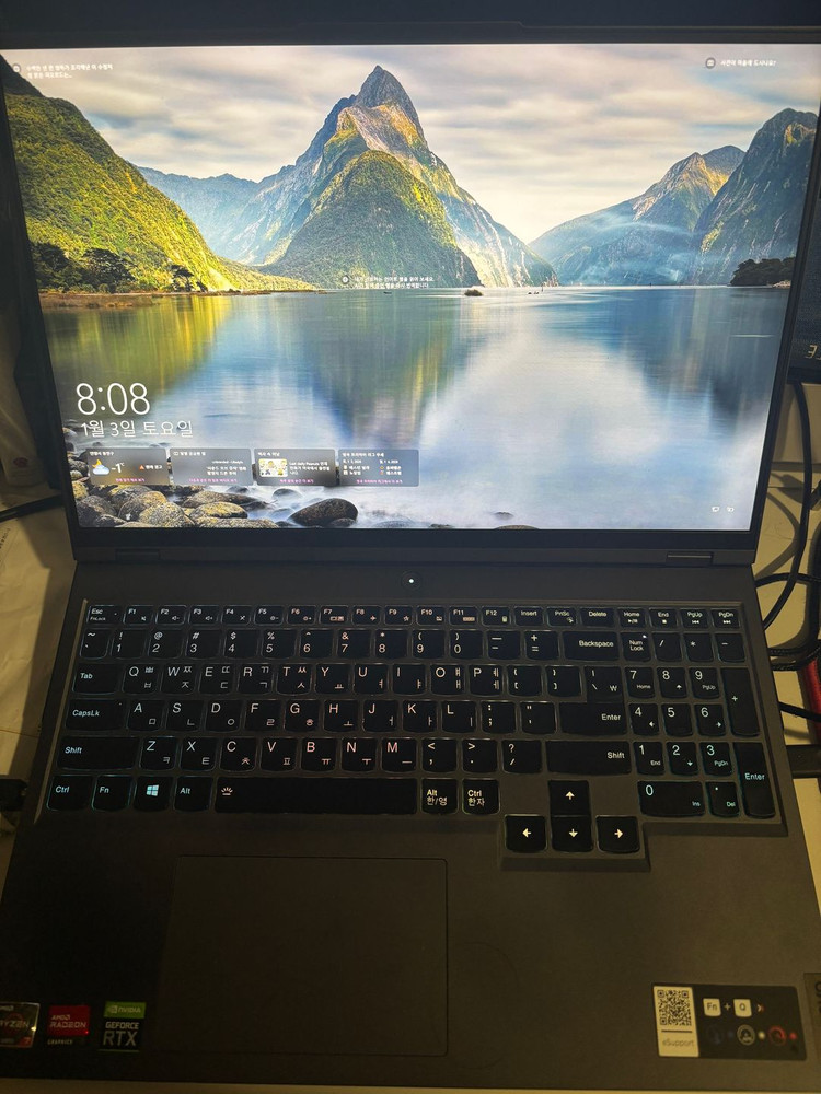 레노버 Legion 5 Pro 16ACH6H 게이밍 노트북 판매합니다. 이미지