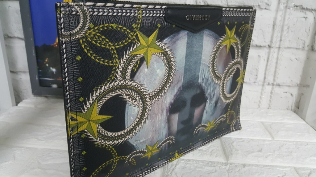 지방시 여성 클러치백 라지 사피아노 명품클러치백--6