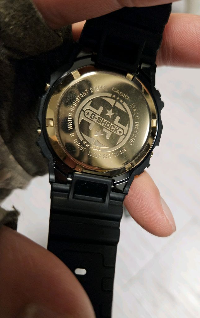 지샥 35주년 한정판 DW-5035D-1BJR--2