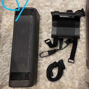 샤오미 차량용 휴대용 공기청정기 이미지