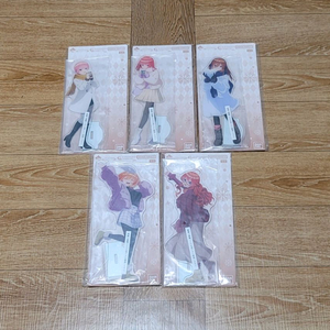 (일괄) 제일복권 5등분의 신부 다섯 쌍둥이로부터 사랑을 담아 G상 빅 아크릴 스탠드 (온기 일러스트) 이미지