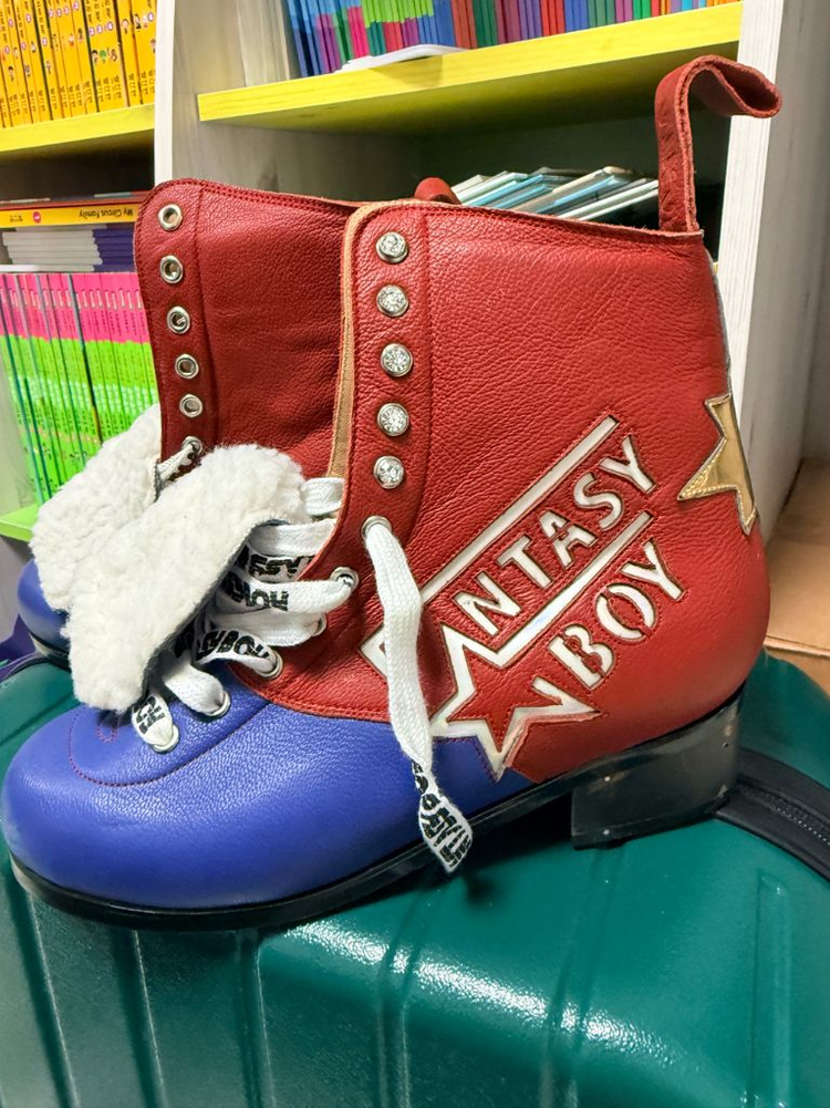 롤러스케이트 부츠 230사이즈 팝니다--1