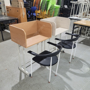 172번 독서실책상 랩책상 스터디카페 자습실 책걸상 중고 학원책상 이미지