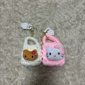 (새상품)키티 미니뜨개가방 에어팟케이스2개