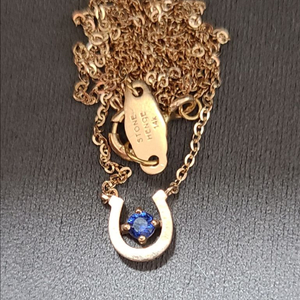 <정가 71만원> 스톤헨지 14k 천연 사파이어 럭키유 목걸이 (9월 탄생석)