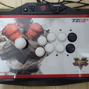 매드캣츠te2+ 플레이스테이션 아케이드 스틱