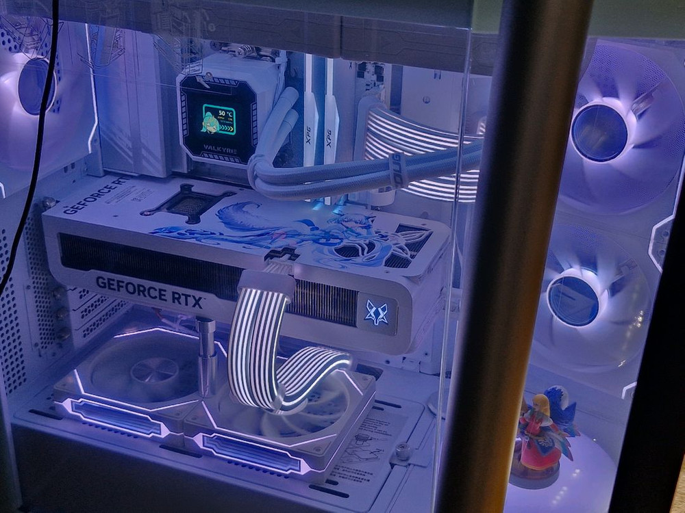 9800X3D + RTX5080 컴퓨터 팝니다.--0