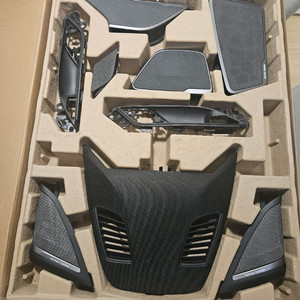 BMW G30 LCI 530i순정 하만카돈(Harman/Kardon) 커버 풀셋 판매합니다