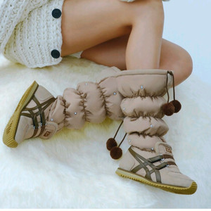 오니츠카 타이거 정품 스노우헤븐 방한화 판매합니다