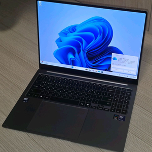 갤럭시 북5 Pro 40.6cm Ultra5 RAM 32GB/SSD 512GB (NT960XHZ)
