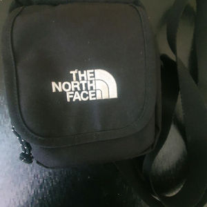 노스페이스 크로스백 정품 3천원