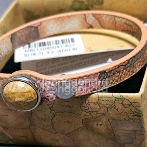 예쁜 팔찌 팝니다!