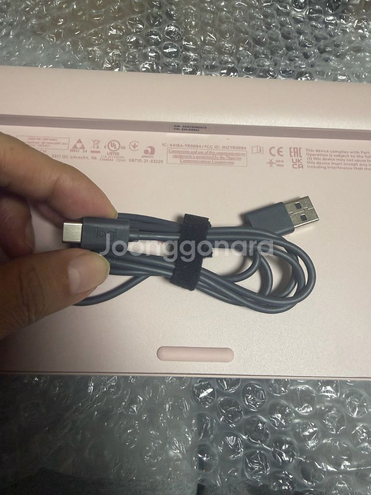 로지텍 MX Keys Mini 핑크 키보드--2