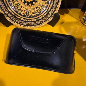 펜디 선글라스 케이스