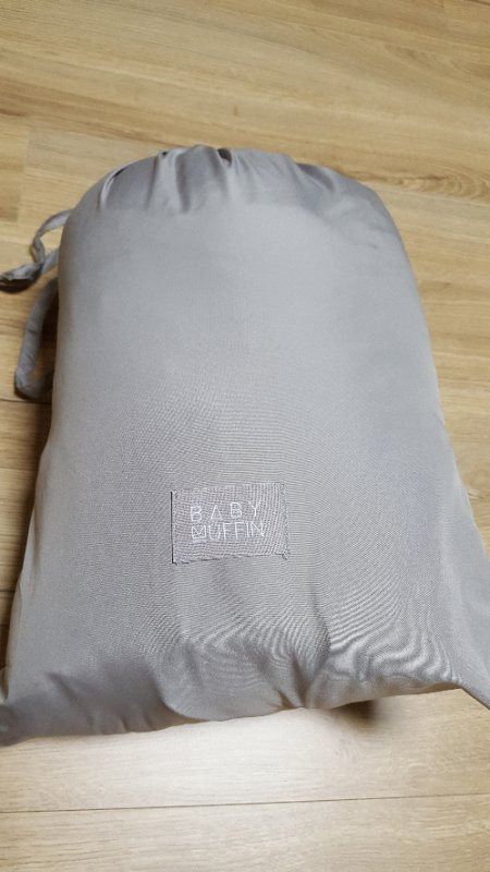 베이비머핀 프리미엄. 아기 포대기 새상품.겨울아기띠워머.패딩아기띠워머 이미지