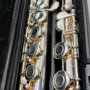 야마하211 플루트 플룻 이미지