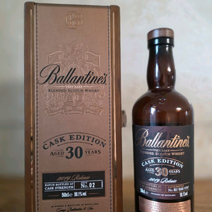 발렌타인 30 캐스크 에디션 공병팝니다 이미지