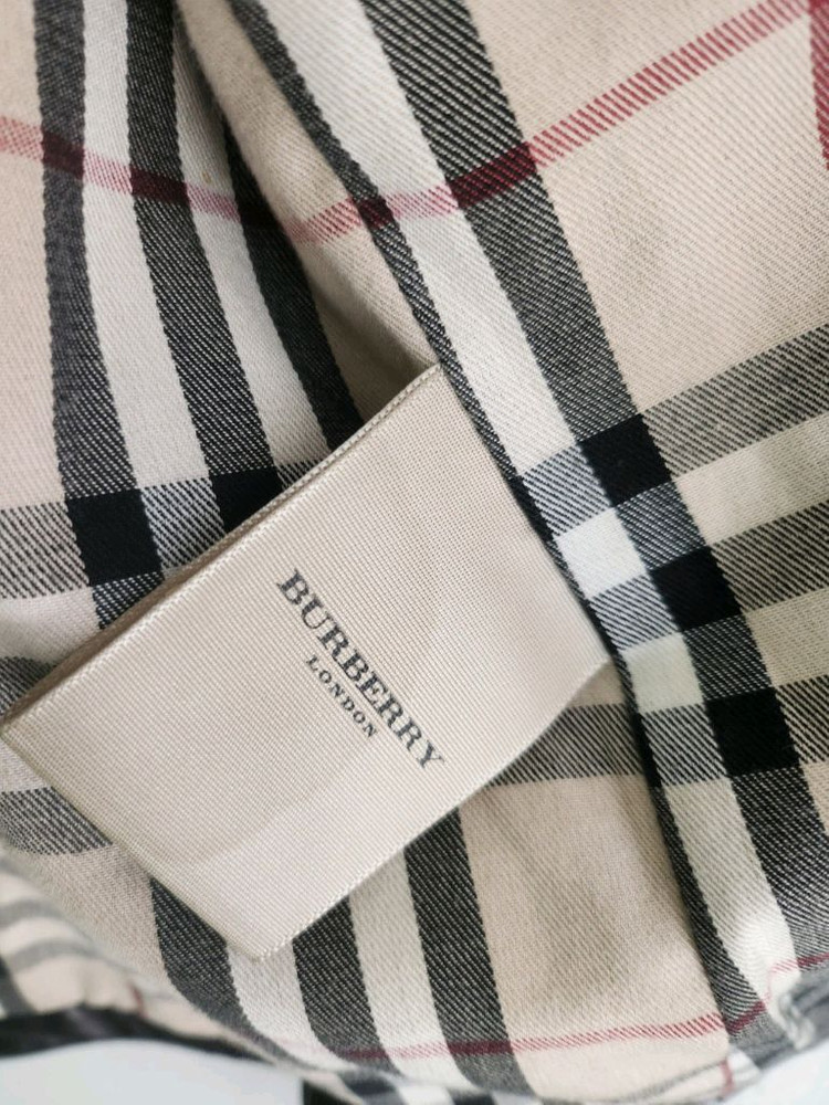 버버리 가죽 쟈켓--5