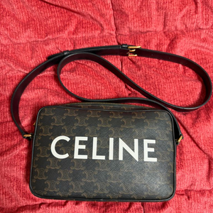 셀린느 트리옹프 메신저백 팝니다