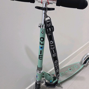 마이크로킥보드 스쿠터 스피드(민트색상)