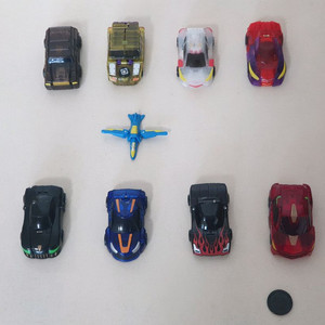 터닝메카드 일괄팝니다 ~ 8개 일괄팝니다 ~